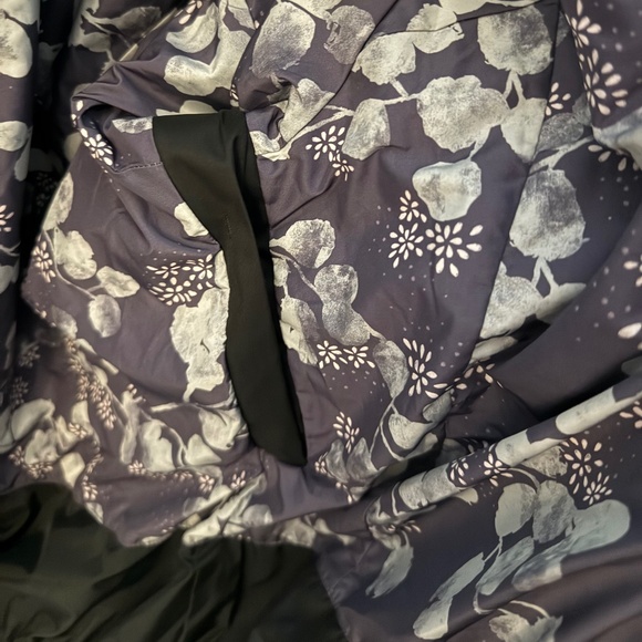 The North Face Venture Jacket L Floral Lining - Picture 6 of 7